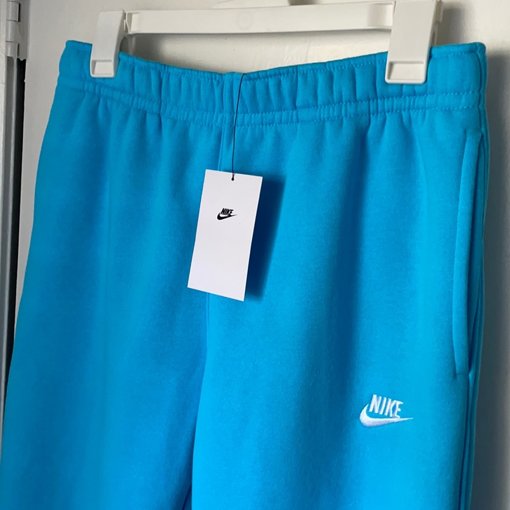 Nike Standard Fit Sweatpants Size M in blue